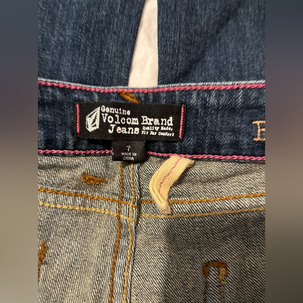 Womens Genuine Volcom Brand Jeans Size 7